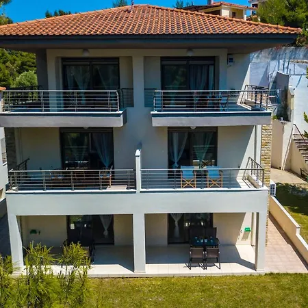 By Halkidiki Holiday home